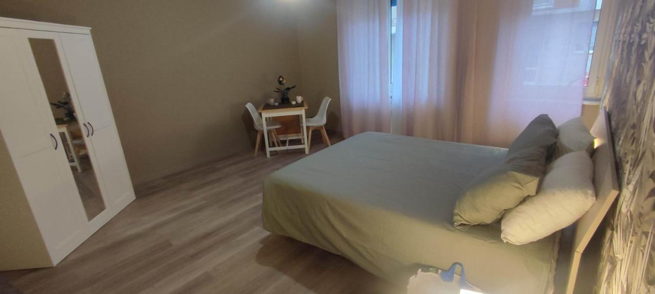 Monastir28 Bed & Breakfast Торино Екстериор снимка