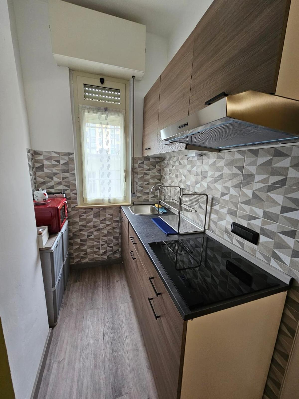Monastir28 Bed & Breakfast Торино Екстериор снимка